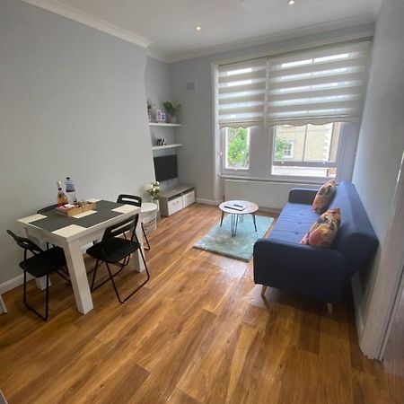Stunning 2 Bed Flat In Ladbroke Grove Leilighet London Eksteriør bilde