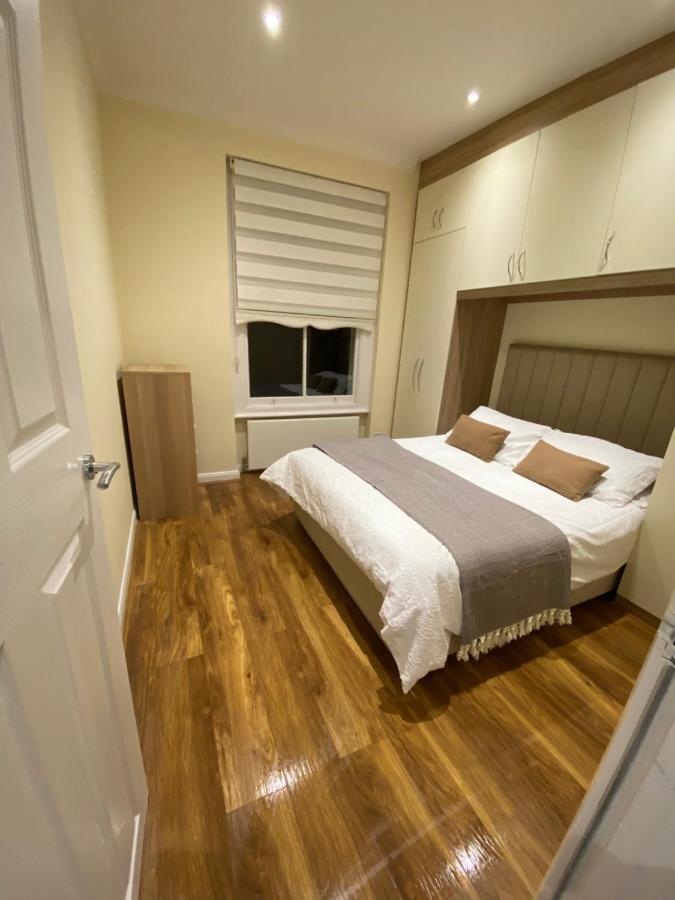 Stunning 2 Bed Flat In Ladbroke Grove Leilighet London Eksteriør bilde